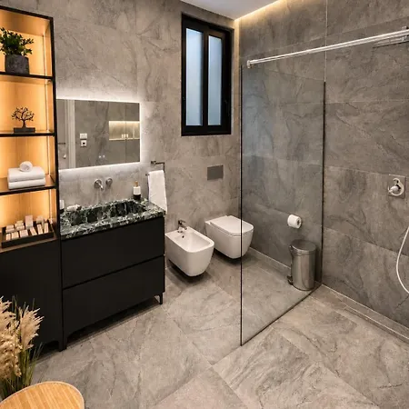 Apartment Joan Luxury With Private Pool & Gym *