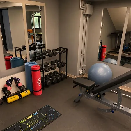 Joan Luxury With Private Pool & Gym *